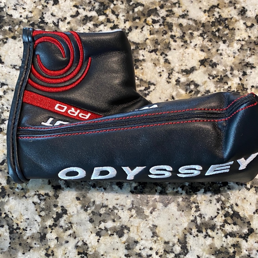 Odyssey Black and Red Putter Headcover - Pro Series